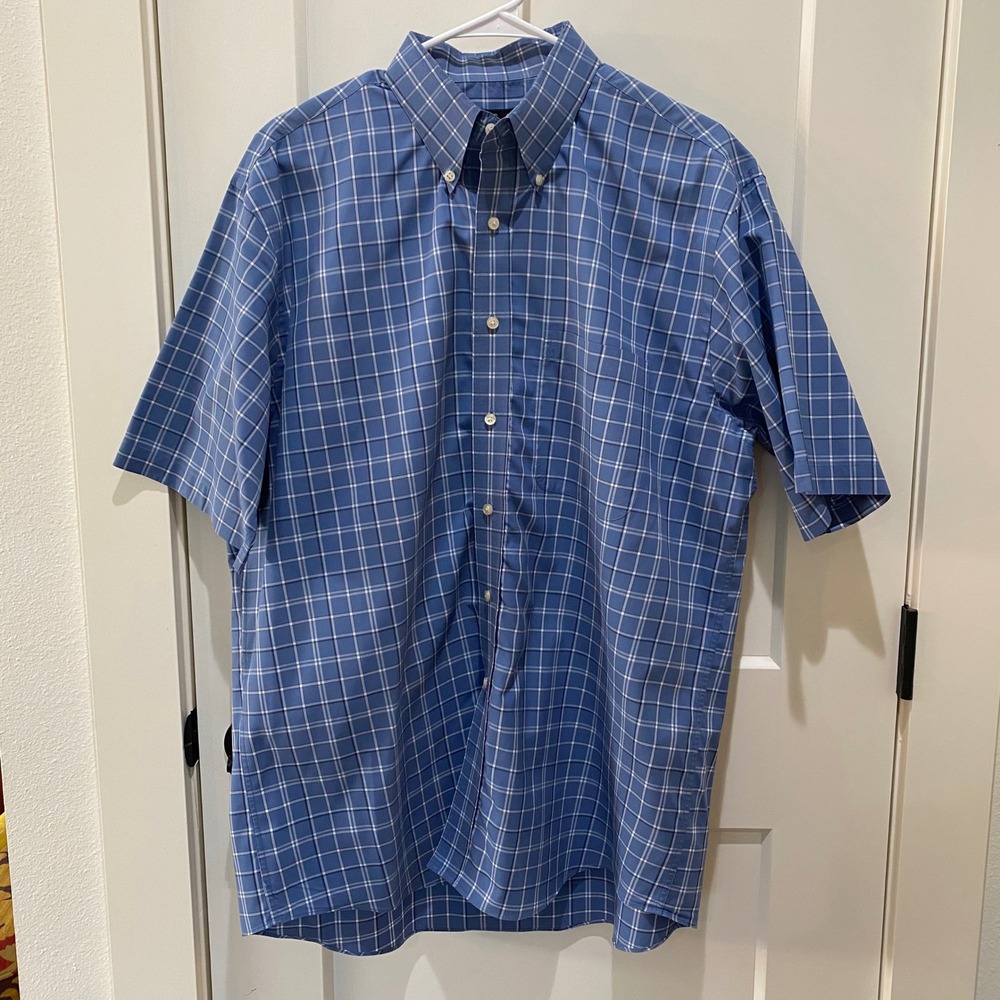 Jos A Bank Travelers Collection Mens Large Blue Plaid Short Sleeve Button Shirt